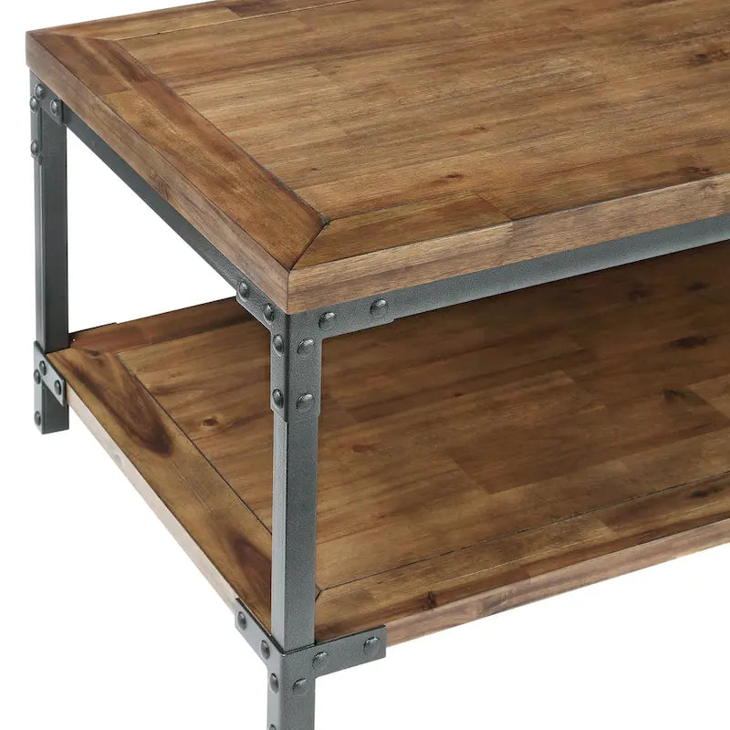 Table basse industrielle en bois et métal Leyburn avec roulettes