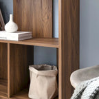 Transmettre la bibliothèque en bois 31